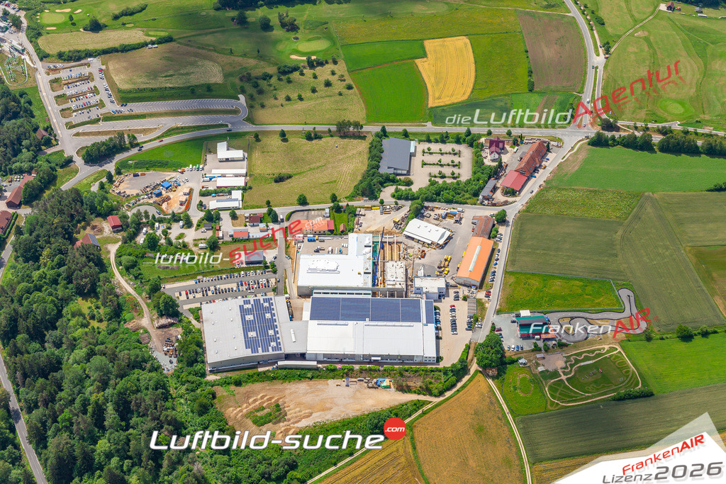 Das Luftbild der Stadt Pottenstein wurde 2019 vom Flugzeug heraus erstellt (keine Drohne) Aufnahmehöhe ca.400 Meter- hohe Auflösung- beste Druck-Qualität garantiert!