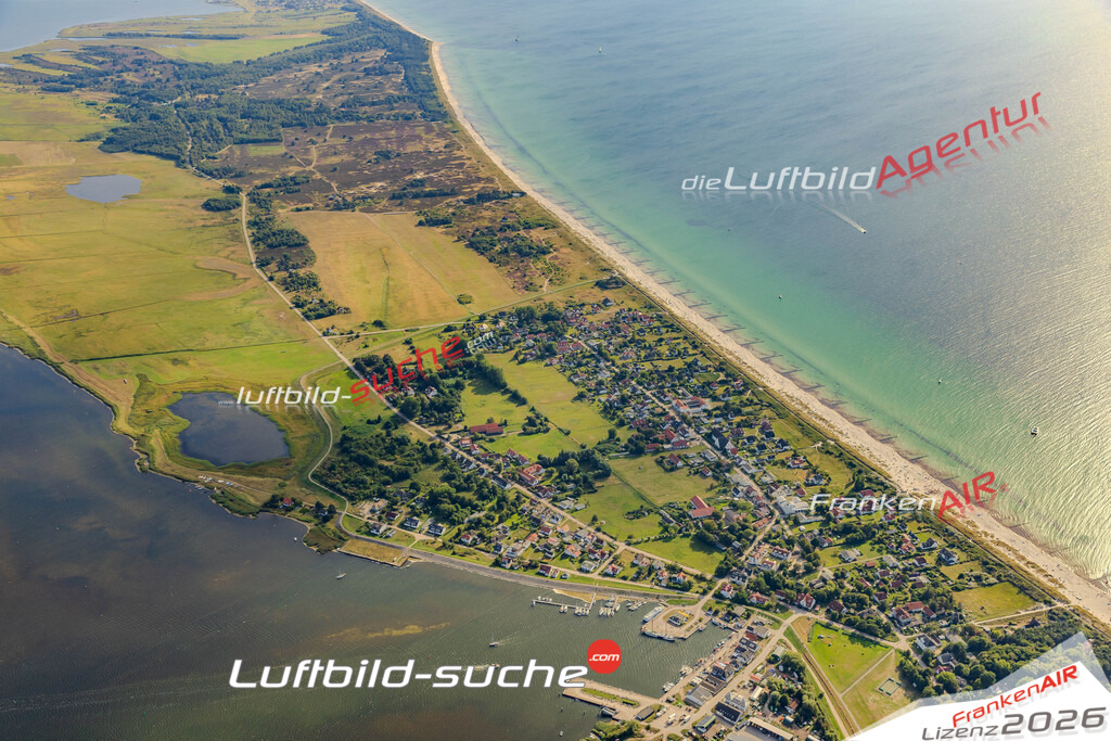 Vitte Insel Hiddensee Bild- Das Luftbild wurde 2025 vom UL-Flugzeug heraus erstellt ( keine Drohne bzw. Drohnenaufnahme ) - Hochauflösende Luftaufnahme -Nicht vergleichbar mit Google Maps oder Satelittenbilder- Die Geschenkidee !Mit Lizenz und Bildrechte bestellbar - CC