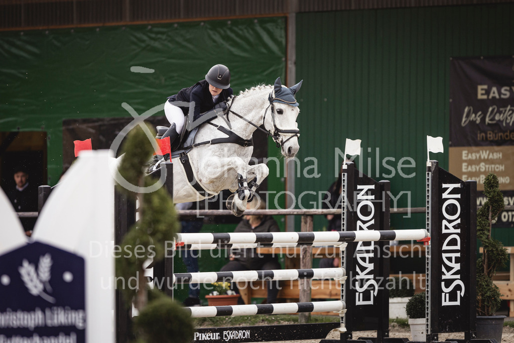240327_Fruehlingsfest_Stil-L-2-396 | Deine schönsten Turniermomente als professionelle Fotos! Entdecke hochwertige Pferdesport-Fotografie im Online-Shop. Jetzt Fotos finden & bestellen!