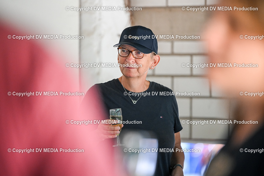 ZS2_3632 | dv-media-shop - Realisiert mit Pictrs.com