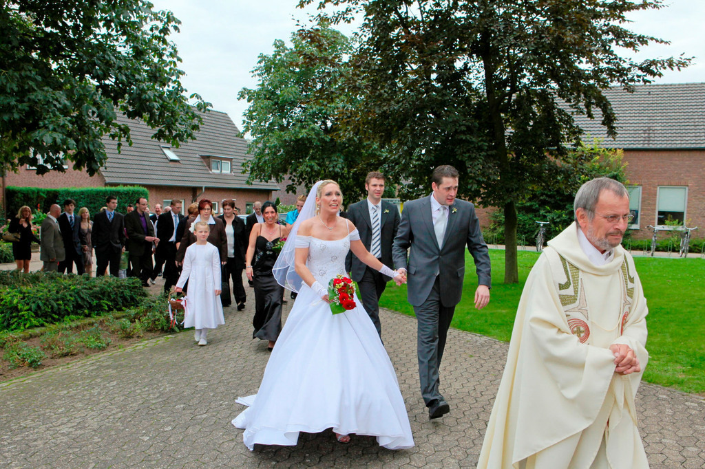 top-top.de Hochzeiten213 | Foto, Video, Fotografie, Videografie, Fotobox, DJ, Discjockey, Musik, Musikbox, Veranstaltung, Photobooth, Amazon, Ebay, Buchtipp, Bestseller, Autor, Verlag, Buch, Wesel, Hamminkeln, NRW, Dinslaken, Rees, Drohne, Hochzeit, Party, Fotobox, Wesel, Fotograf
