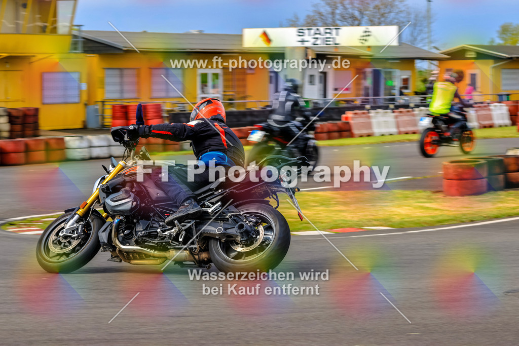 _OTO3425 | Hier findet Ihr Bilder von Touristenfahrten auf der Nürburgring Nordschleife oder von anderen Veranstaltungen die ich besucht habe. Viel Spass beim Durch Schauen 