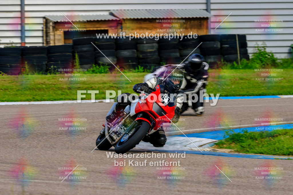 MotoTeam-8303 | Hier findet Ihr Bilder von Touristenfahrten auf der Nürburgring Nordschleife oder von anderen Veranstaltungen die ich besucht habe. Viel Spass beim Durch Schauen 