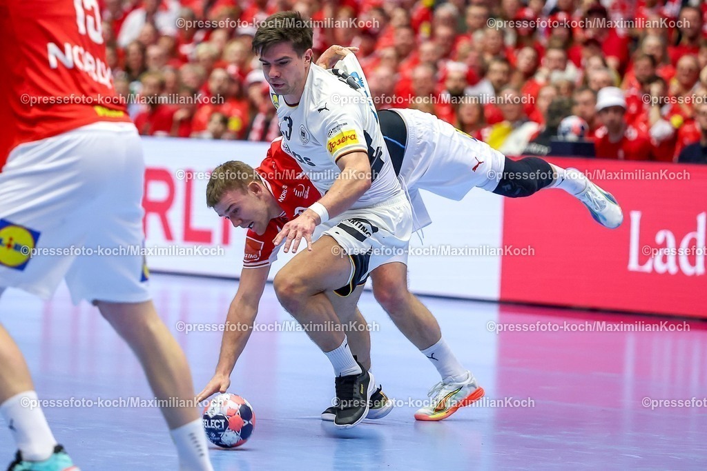 EHF01022602080 | 01.02.2026, Handball, Men's EHF EURO 2026, Deutschland - Dänemark, Jyske Bank Boxen in Herning, Final:  Thomas Sommer Arnoldsen (Denmark #42) im Zweikampf gegen   Renars Uscins (Germany #23)