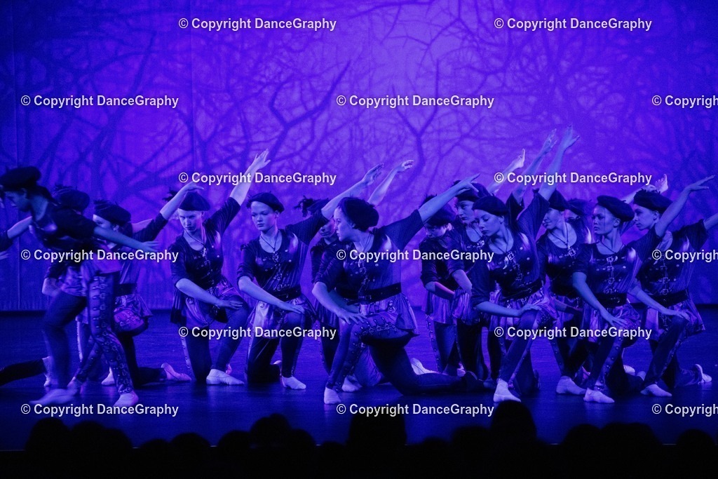 GPHY1675 | DanceGraphy - Realisiert mit Pictrs.com