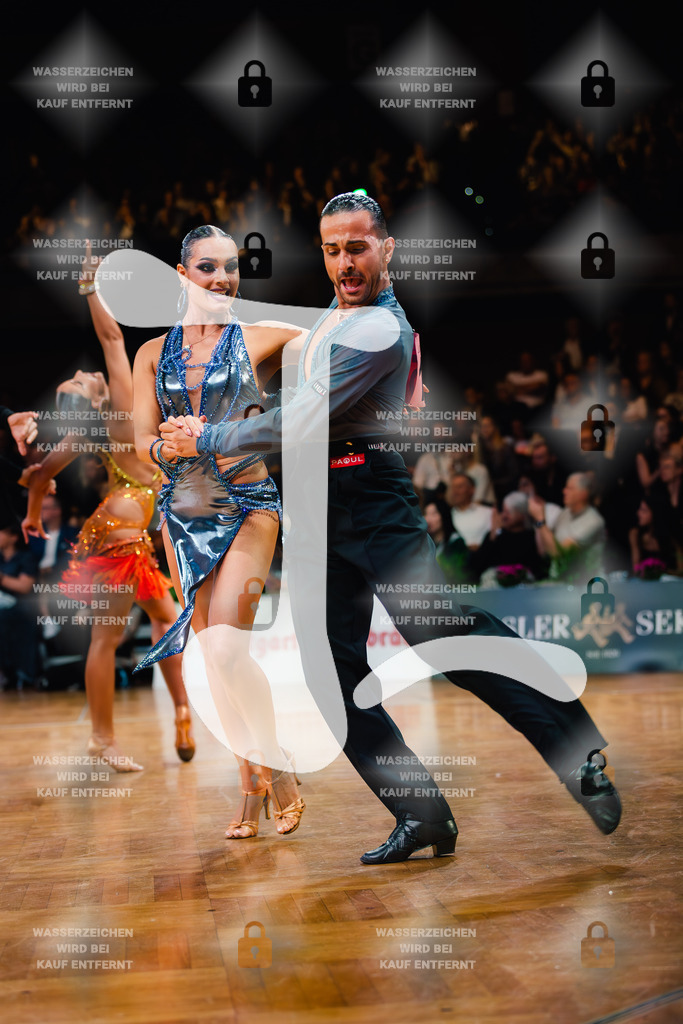 GOC 2025 - WDSF GrandSlam Latin 22nd-24th (157) Andrea Bolzoni _ Michelle Maritan (Italy)-2025-08-23-3529 | Webshop for digital downloads and prints of dance sport, event & show photographer Julian Link - Realisiert mit Pictrs.com