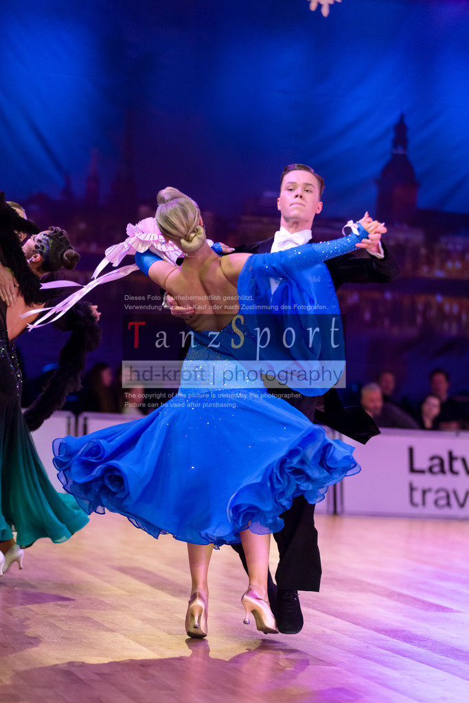 20241215_WDSF_Int_Open_Std-Riga-9361 | Tanzsportbilder, Standardtanz, Lateintanz, WDSF, DTV, LTVB, dancecomp, goc, hessen tanzt, blaues band der spree, walzer, tango, wiener walzer, slowfox, quickstepp, samba, rumba, cha-cha-cha, paso doble. jive, hd-kroft photography, turniertanzsport