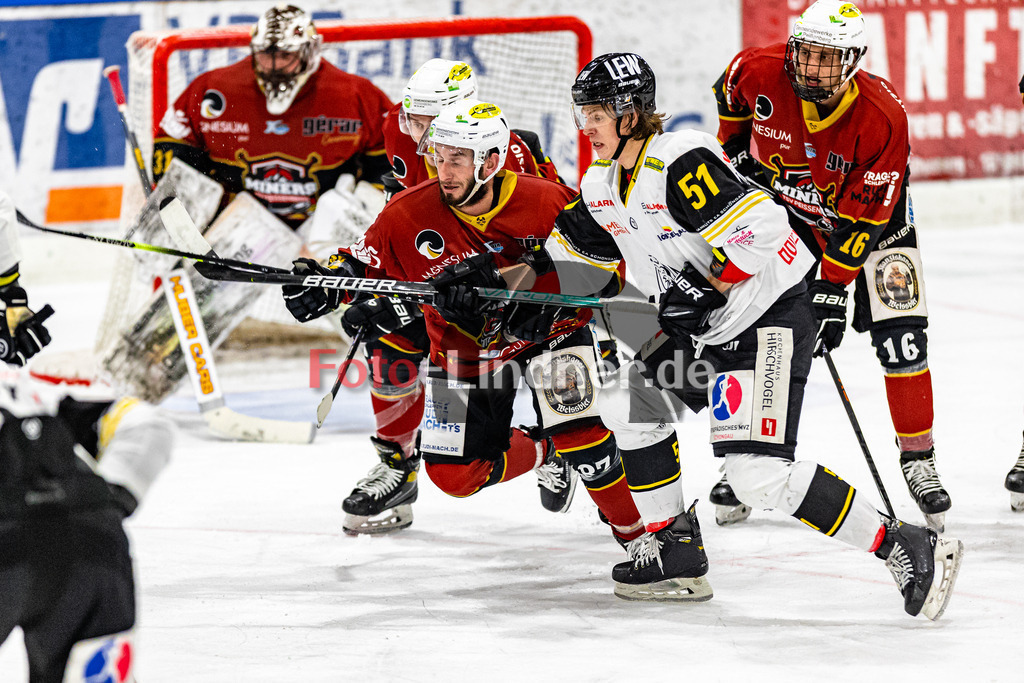 Bayernliga Eishockey Meisterrunde, TSV Peißenberg "Miners" gegen EA Schongau "Mammuts" am 3.3.23 in Peißenberg | Bayernliga Eishockey Meisterrunde, TSV Peißenberg "Miners" gegen EA Schongau "Mammuts" am 3.3.23 in Peißenberg