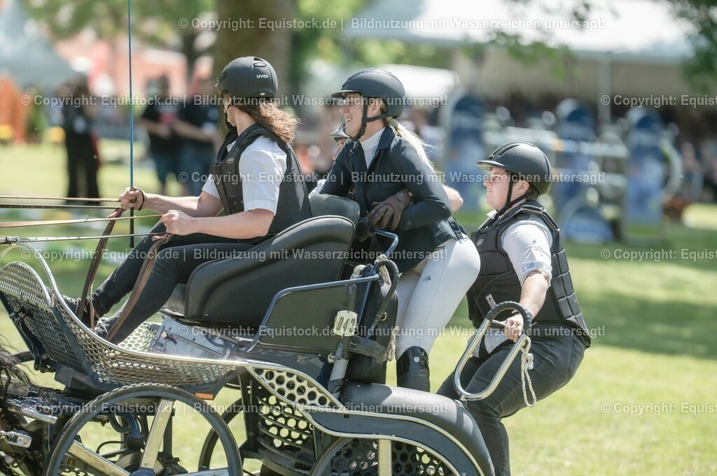 20230528_Jump-and-Drive_0015 | equistock