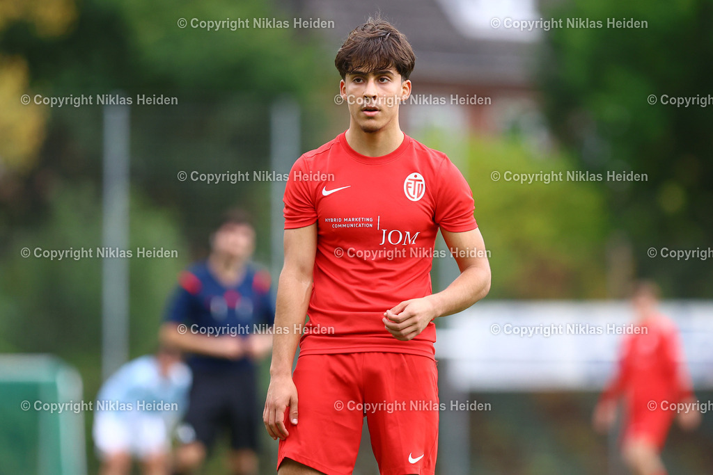 NH_EimsbüttelerTVU19_Altona93U19_RegionalligaNord_11102025 | #10 Zülfü Kahn Demirbag (Eimsbütteler TV U19)Fußball I Junioren I A-Junioren Regionalliga Nord I Saison 2025-2026  I 7. Spieltag I Eimsbütteler TV U19 - Altona 93 I 11.10.2025 I Sportzentrum Hoheluft