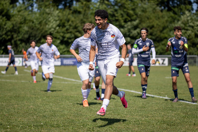 FC Scharbeutz 1 - Tema Chase Football Club I DanaCup 2026 019 | Herzlich willkommen in meiner Fotogalerie für Sportmannschaften. Schau gerne mal rein, vielleicht ist Dein Team ja auch dabei! Falls nicht, schreib mir und wir ändern das! :)  - Realisiert mit Pictrs.com