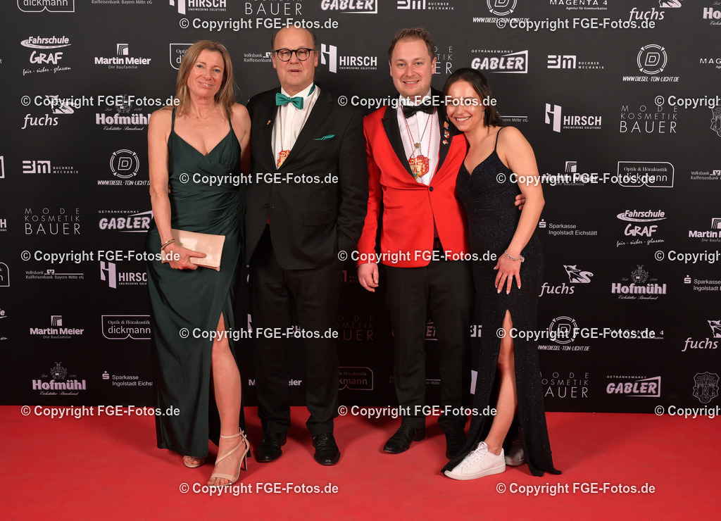 20240127-fge-fotos-0267 | Hofball der FGE am 27.01.2024 im Alten Stadttheater in Eichstätt. - Realisiert mit Pictrs.com