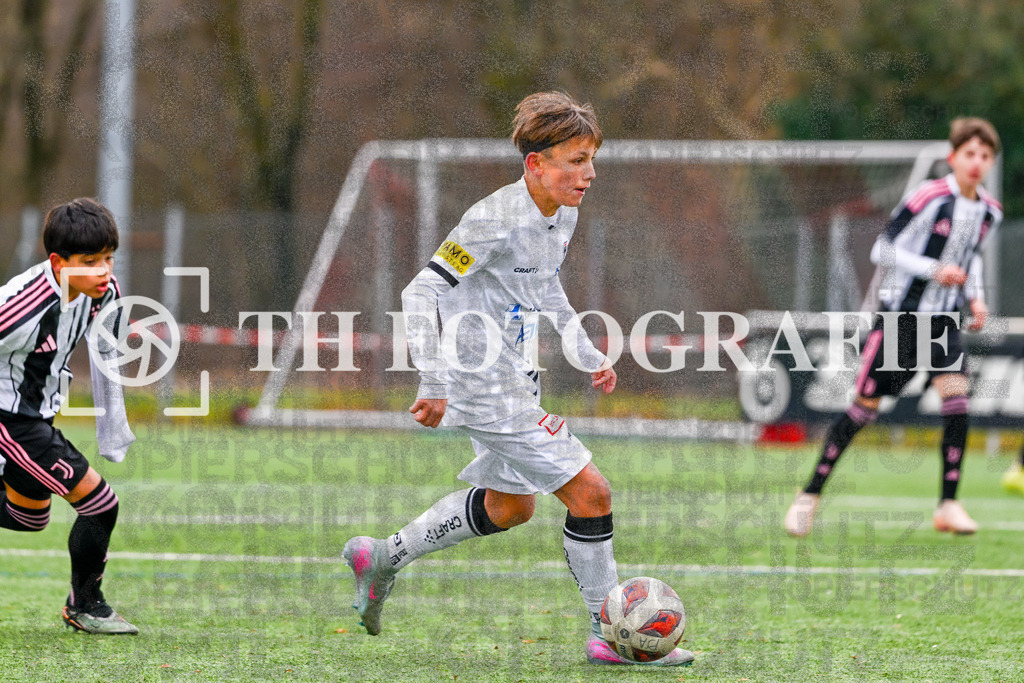 GER, Juventus - FC Aarau,  Fussball, PS-Immo-Cup 2026,U13 Feldturnier, 18.01.2026 | Juventus, FCA