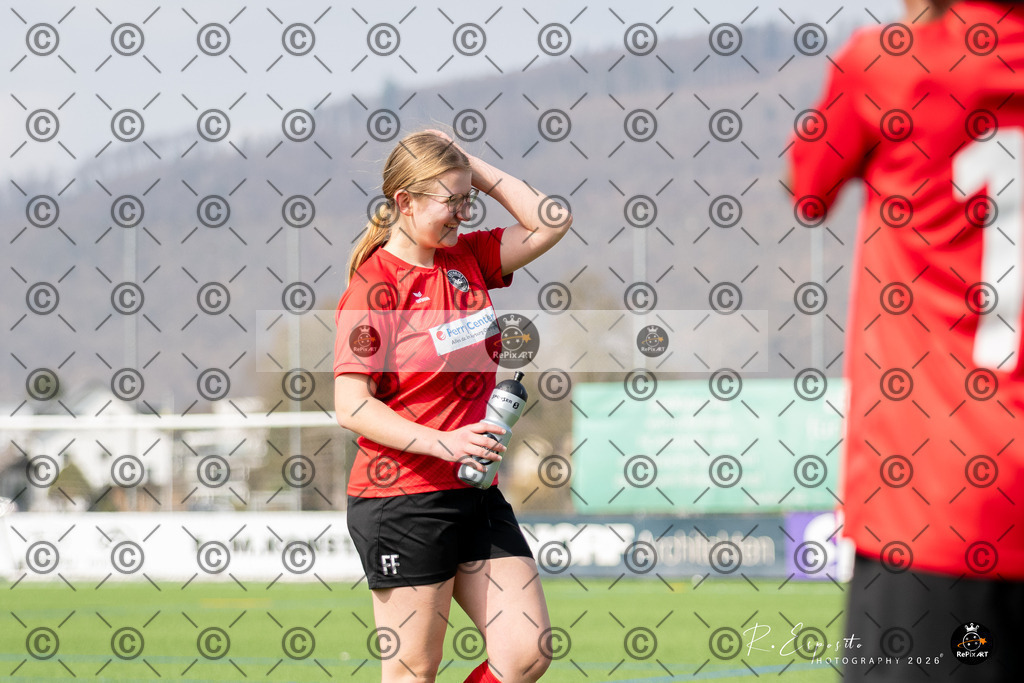 20260308_FCR_FF-17 vs FCRohr_FF17_042-391 | Sport und Naturfotografie von Roberto Esposito zeigt echte Momente Bewegung und die Schönheit der Natur. Ausdrucksstarke Bilder schaffen Emotionen.