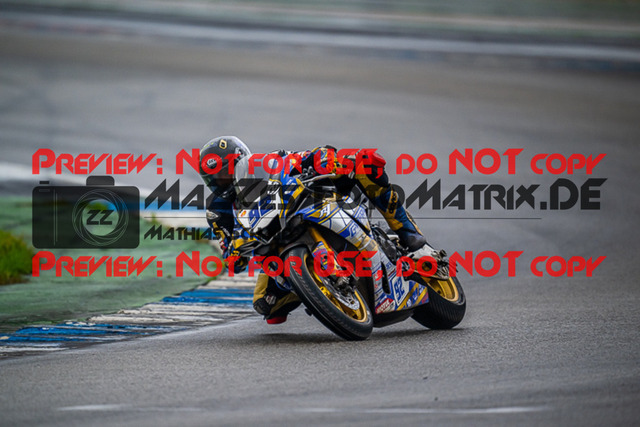 MaZZes_FotoMatrix_220925_5782 | IDM1000