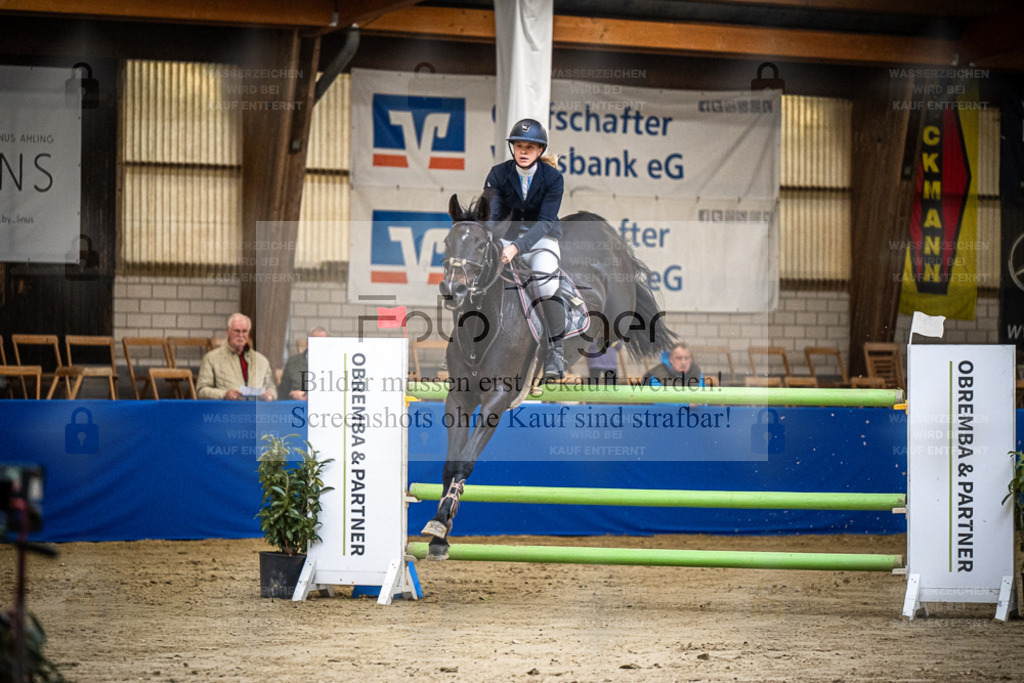 DOS_1392 | Entdecke hochwertige Reitturnierfotos von Foto Oger. Professionell, emotional und authentisch – jetzt Lieblingsmomente im Shop bestellen. - Realisiert mit Pictrs.com