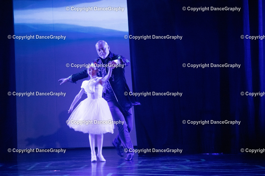 GPHY1497 | DanceGraphy - Realisiert mit Pictrs.com