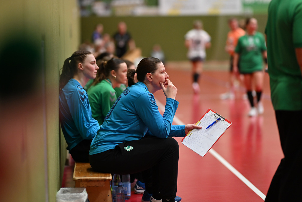 Handball I Frauen I Saison 2024-2025 I 2. Bundesliga I 23. Spieltag I SV Werder Bremen - ESV 1927 Regensburg | Der Sportfotograf. - Realisiert mit Pictrs.com