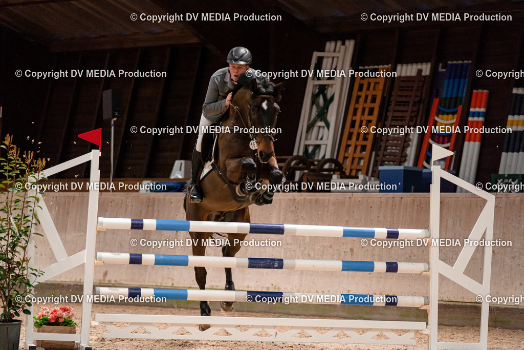 Springen Tag 1-844 | dv-media-shop - Realisiert mit Pictrs.com