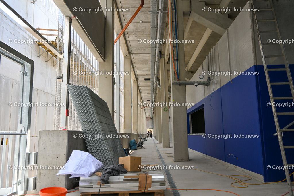 Hofmann Personal Stadion Linz_ 28.06.2023-20 | 28.06.2023, Hofmann Personal Stadion Linz, AUT, im Bild Gang Innenbereich im Bau befindlich