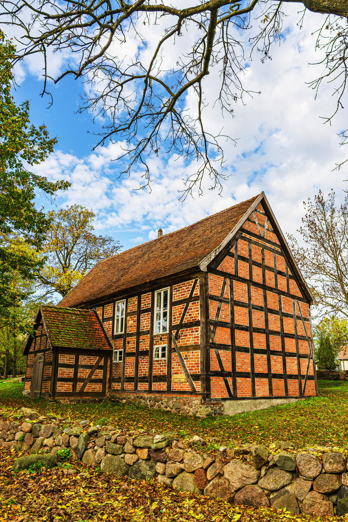 Historisches Haus in Carwitz in der Feldberger Seenlandschaft | Historisches Haus in Carwitz in der Feldberger Seenlandschaft.