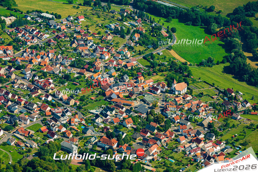 Luftaufnahme Völkershausen Vacha - Die Luftaufnahme wurde 2025 vom UL-Flugzeug heraus erstellt ( ohne Drohne ) - Hochauflösende Luftaufnahme - für professionelle Ausdrucke geeignet. Die Geschenkidee !Mit Lizenz und Bildrechte bestellbar