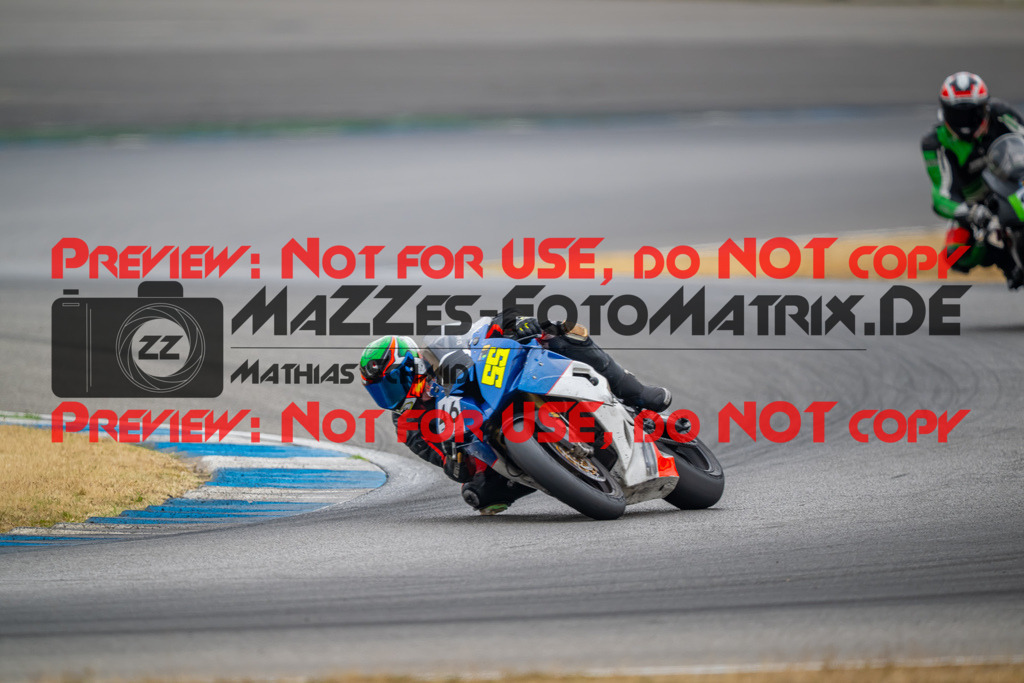 MaZZes-Fotomatrix-20260809-578359 | R1