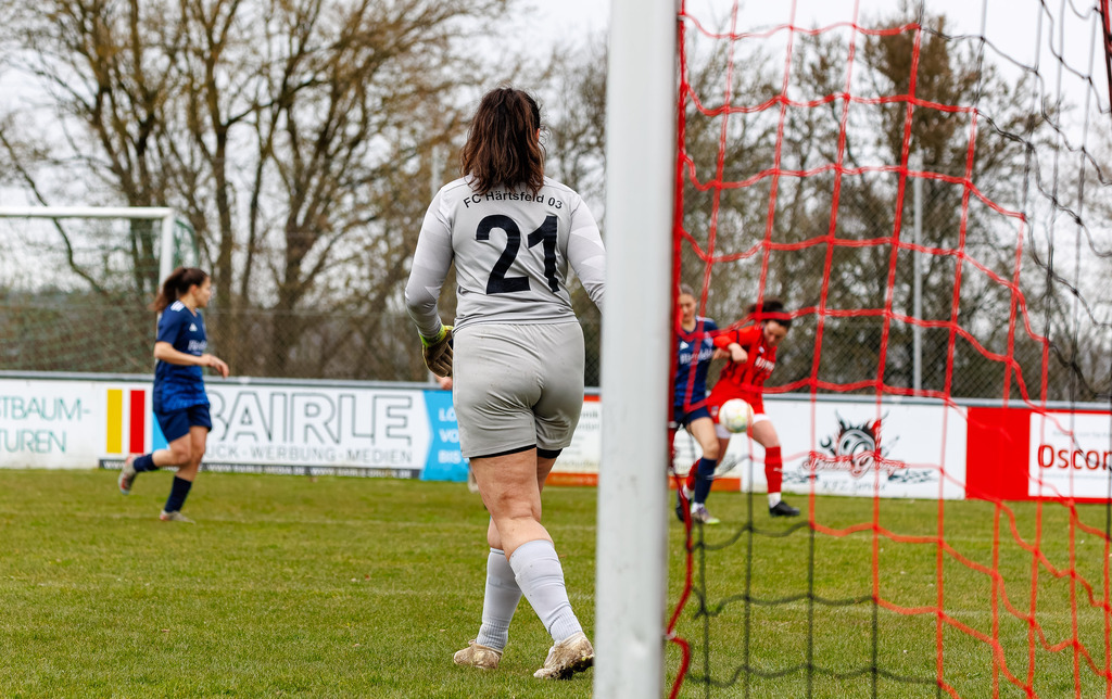 HÄRFCH_260404_3-11 | FC Härtsfeld 03 vs. 1.FC Heidenheim 1846 II, Fußball, Frauen, Bezirksliga, 2025/2026, 11. Spieltag, 04.04.2026 in Dunstelkingen (Foto: Michael Bulling) - Realisiert mit Pictrs.com