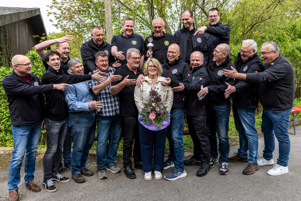 top-top.de 260412-106 | Foto, Video, Fotografie, Videografie, Fotobox, DJ, Discjockey, Musik, Musikbox, Veranstaltung, Photobooth, Amazon, Ebay, Buchtipp, Bestseller, Autor, Verlag, Buch, Wesel, Hamminkeln, NRW, Dinslaken, Rees, Drohne, Hochzeit, Party, Fotobox, Wesel, Fotograf