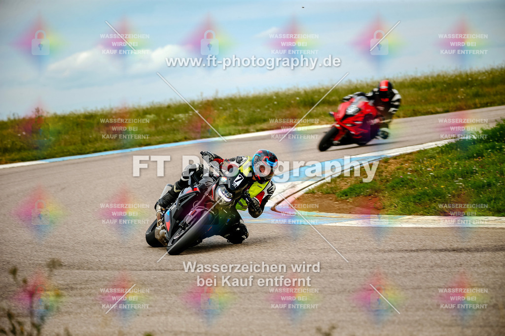 Chambley Juli-2738 | Hier findet Ihr Bilder von Touristenfahrten auf der Nürburgring Nordschleife oder von anderen Veranstaltungen die ich besucht habe. Viel Spass beim Durch Schauen 