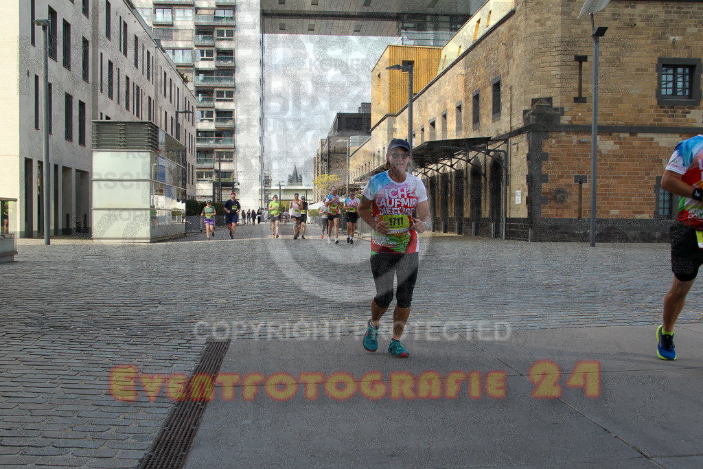 250920_1502_EV4_7934 | Sportfotografie im Rhein-Sieg Kreis, Köln, Bonn, NRW, Rheinland Pfalz, Hessen, etc. Unser Tätigkeitsfeld umfasst den Laufsport vom Volkslauf über den Marathon, Duathlon, Triathon bis zum Ultralauf wie Kölnpfad Ultra oder Schindertrail.