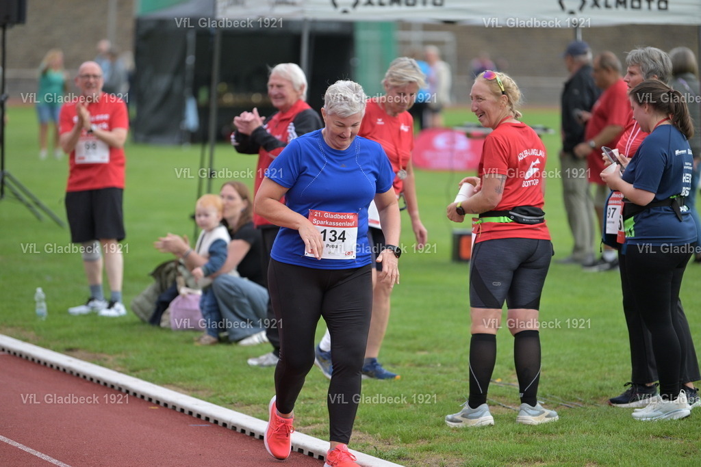 2026-08-23_Sparkassenlauf_5KM_KH_001053 | Die Fotografen - Realisiert mit Pictrs.com