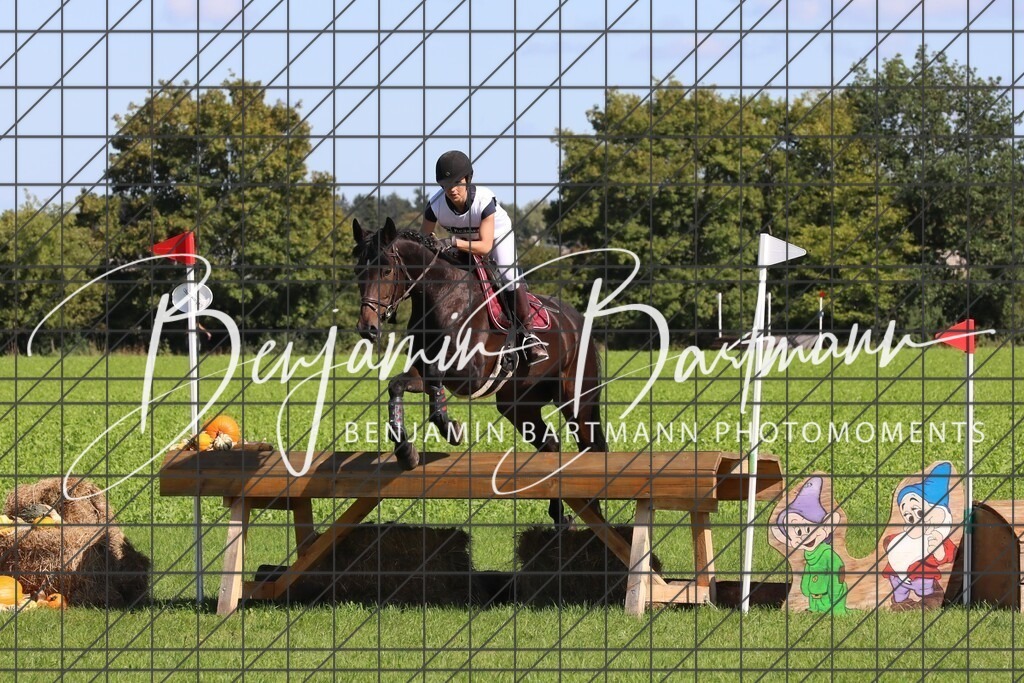 AZ2A0433 | Benjamin Bartmann Photomoments