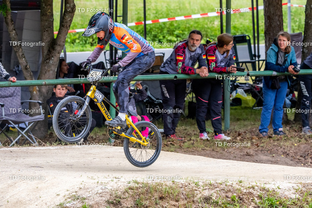 BayBMX2026-06559 | Fotogalerie von Thomas Dettweiler mit Eventbildern und lizenzfreien Fotos. Perfekt als Wandbild, für Büro, Website oder private Nutzung. - Realisiert mit Pictrs.com