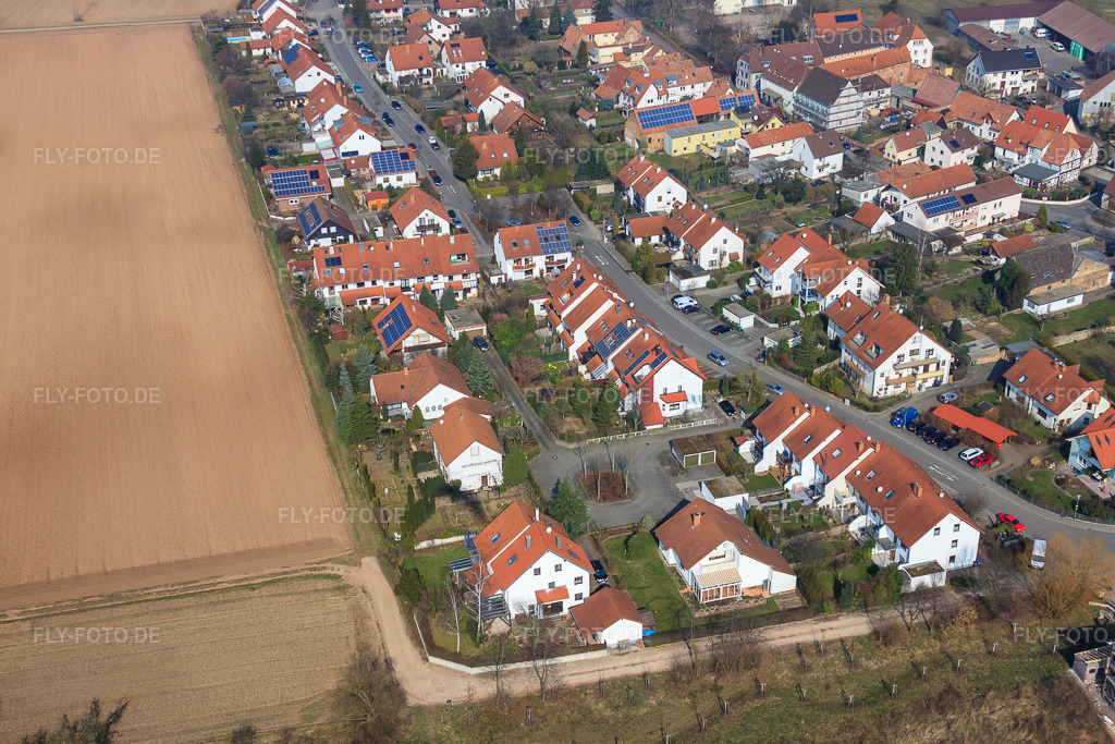 Luftbild: An den Thoräckern im Ortsteil Mörlheim in Landau im Bundesland Rheinland-Pfalz in Deutschland. Foto: IMG_37670.jpg vom 05.03.2011 durch Werner Riehm/FLY-FOTO.de