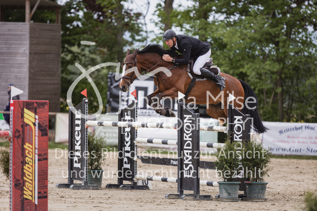250504_SpengeW_M2-Spr-474 | Deine schönsten Turniermomente als professionelle Fotos! Entdecke hochwertige Pferdesport-Fotografie im Online-Shop. Jetzt Fotos finden & bestellen!