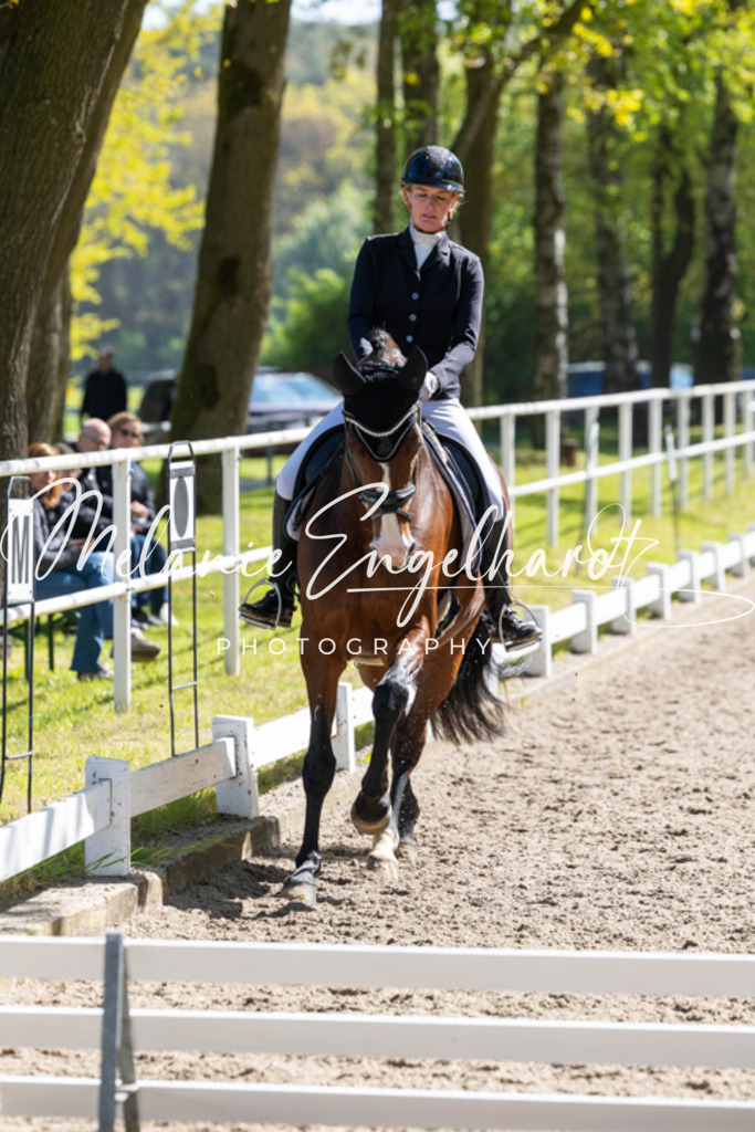 7I8A2560 | melanie-engelhardt-photography - Realisiert mit Pictrs.com