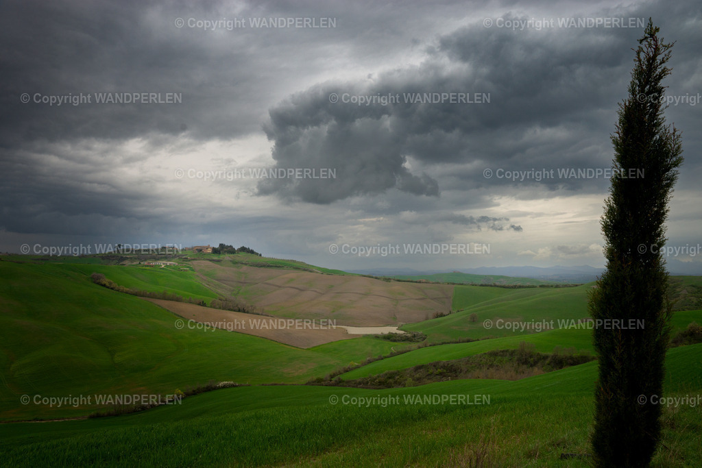 Toskana X | Toskana bei schlechtem Wetter - Realisiert mit Pictrs.com