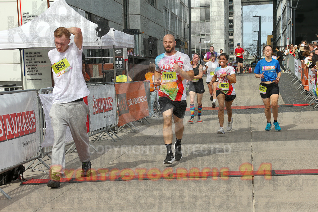 250920_1328_EX1_4845 | Sportfotografie im Rhein-Sieg Kreis, Köln, Bonn, NRW, Rheinland Pfalz, Hessen, etc. Unser Tätigkeitsfeld umfasst den Laufsport vom Volkslauf über den Marathon, Duathlon, Triathon bis zum Ultralauf wie Kölnpfad Ultra oder Schindertrail.