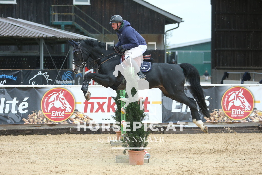 DL2Q7509 | Willkommen bei Brunnmayr - Design & Fotografie – Ihrem Spezialisten für Reitturniere und Pferdeveranstaltungen in Oberösterreich, Salzburg und Bayern! Seit über 17 Jahren sind wir leidenschaftlich dabei.