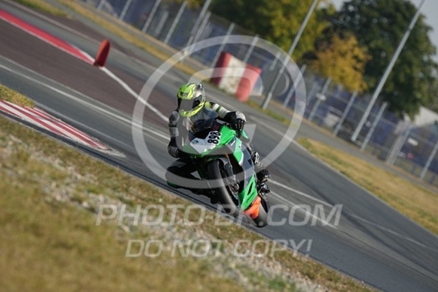 2024_09_05_PBK_11986 | Sportfotografie; SlowMotion; Video; Rennstrecke; Hafeneger; Speer; Racing; RSE; BMW; CBO; Trackday; Motorsportarena; Hockenheimring; Brno; Most; Barcelona; Valencia