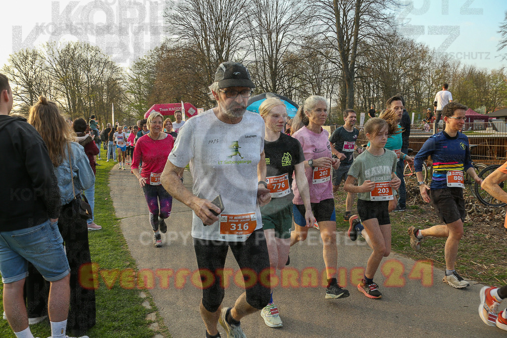 250328_1747_EX1_5638 | Sportfotografie im Rhein-Sieg Kreis, Köln, Bonn, NRW, Rheinland Pfalz, Hessen, etc. Unser Tätigkeitsfeld umfasst den Laufsport vom Volkslauf über den Marathon, Duathlon, Triathon bis zum Ultralauf wie Kölnpfad Ultra oder Schindertrail.