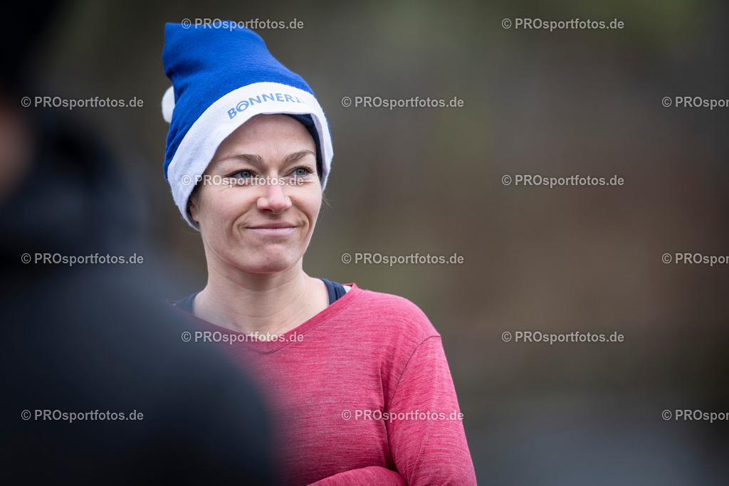 Bonner Nikolauslauf in Bonn, 08.12.2024 | Impressionen vom Bonner Nikolauslauf am 08.12.2024 in Bonn (Freizeitpark Rheinaue). Foto: BEAUTIFUL SPORTS/Axel Kohring