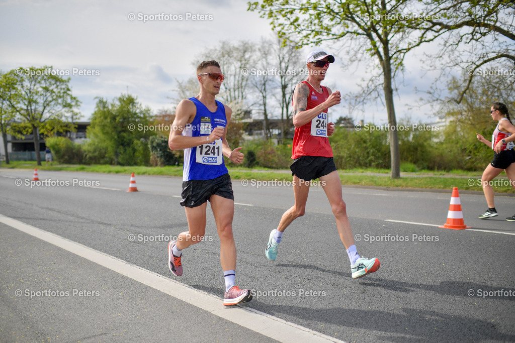 _KP18859_1 | 13.04.2025, xkaix, Leichtathletik Deutsche Meisterschaft 2025, Straßengehen v.l.  - Realisiert mit Pictrs.com
