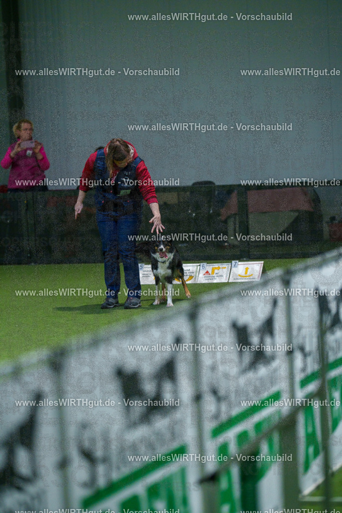 7R505390 | Professionelle Tierfotografie in Mönchengladbach von Daniel Wirth (allesWIRTHgut). Liebevolle & natürliche Bilder von Hunden & Katzen für unvergessliche Erinnerungen.