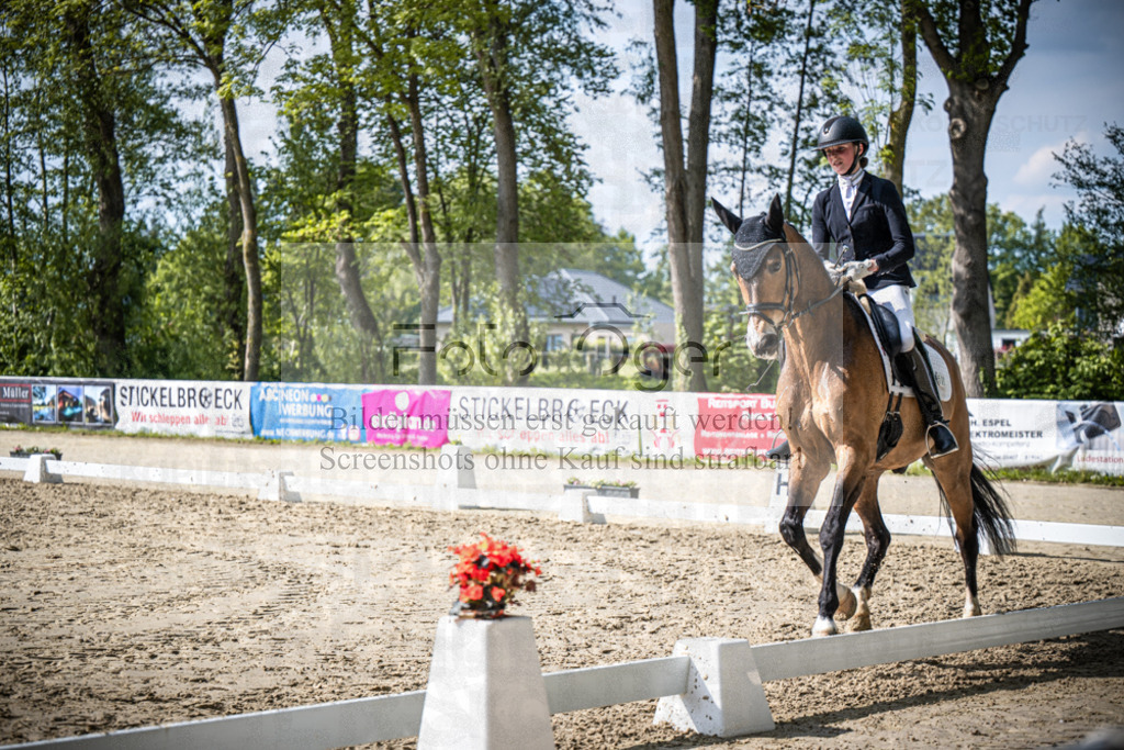 DOS_4875 | Reitturnier Venne - Realisiert mit Pictrs.com