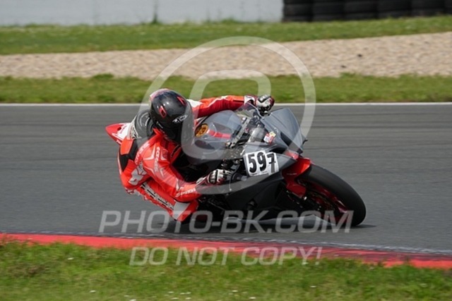 2024_06_21_PBK_15334 | Sportfotografie; SlowMotion; Video; Rennstrecke; Hafeneger; Speer; Racing; RSE; BMW; CBO; Trackday; Motorsportarena; Hockenheimring; Brno; Most; Barcelona; Valencia