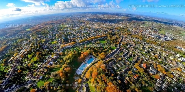 Witten231190043Annen-Freibad-topaz | Luftbild, Blick zur Innenstadt über das Wohngebiet Ortsteil Annen, Freibad Annen Freizeitgestaltung und Baumallee mit herbstlichen Laubbäumen an der Steinbachstraße, Fernsicht mit blauem Himmel, Erdkugel, Fisheye Aufnahme, Fischaugen Aufnahme, 360 Grad Aufnahme, tiny world, little planet, fisheye Bild, Annen, Witten, Ruhrgebiet, Nordrhein-Westfalen, Deutschland