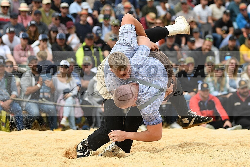 Appert Bissig LucDSC_6961aaaa | Kaufen Sie Sportbilder im Onlineshop von Andy Scherrer Sportfotografie. Faszinierende Bilder von Sportevents aus der ganzen Schweiz. Fussball, Frauenfussball, Unihockey, Handball, Schwingen und weiteren Sportarten. - Realisiert mit Pictrs.com
