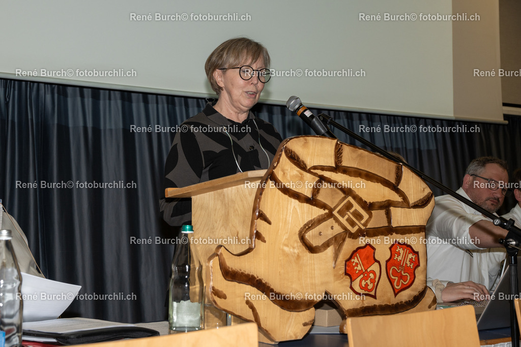Kaufmann Bernadette | René Burch leidenschaftlicher Fotograf aus Kerns in Obwalden.  Hier finden sie Sport, Landschaft und Natur Fotografie.
 - Realisiert mit Pictrs.com